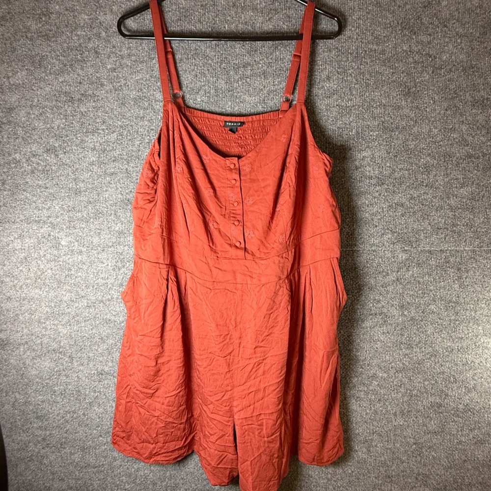 Torrid Womens Rust Orange Floral Embroidered Button Front Romper Size 2 Plus 2X